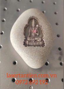 Một số sản phẩm khắc laser làm quà tặng