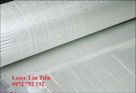Cắt vải sợi thủy tinh bằng máy laser